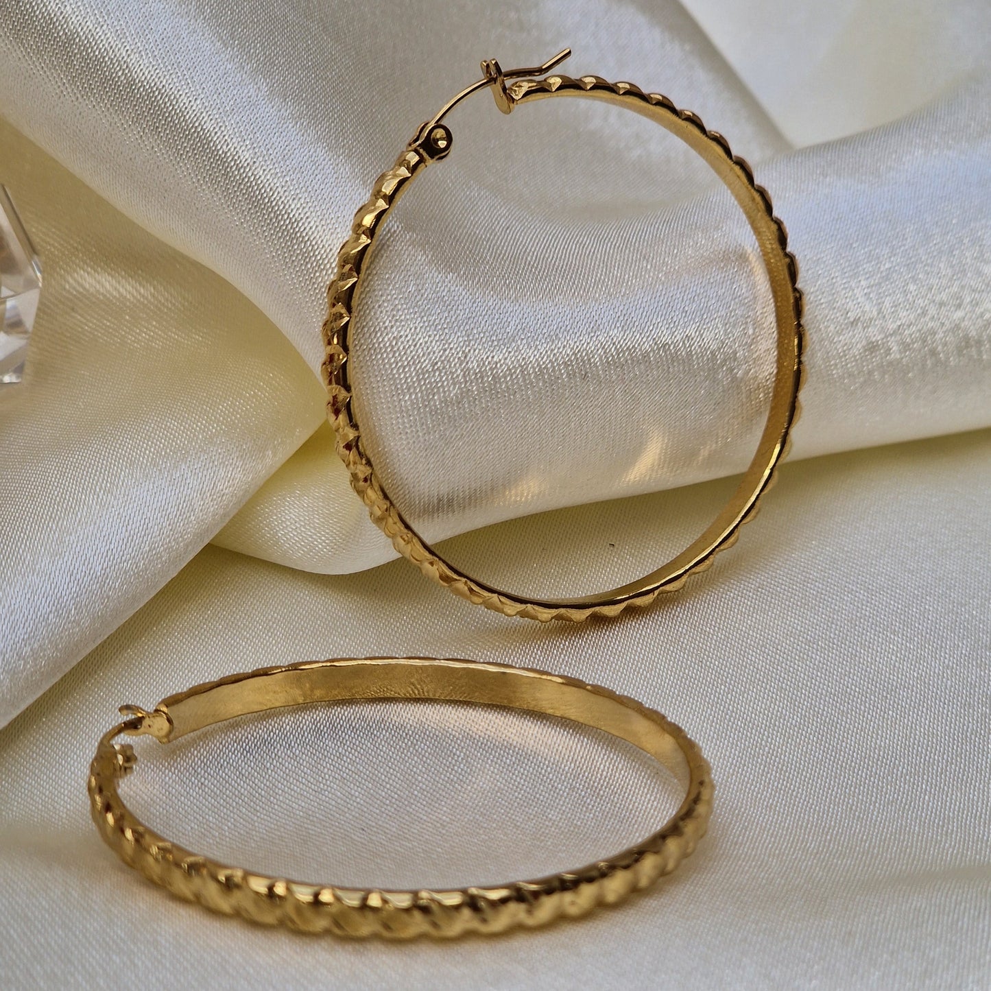 Zara Hoop Earrings ~ Gold