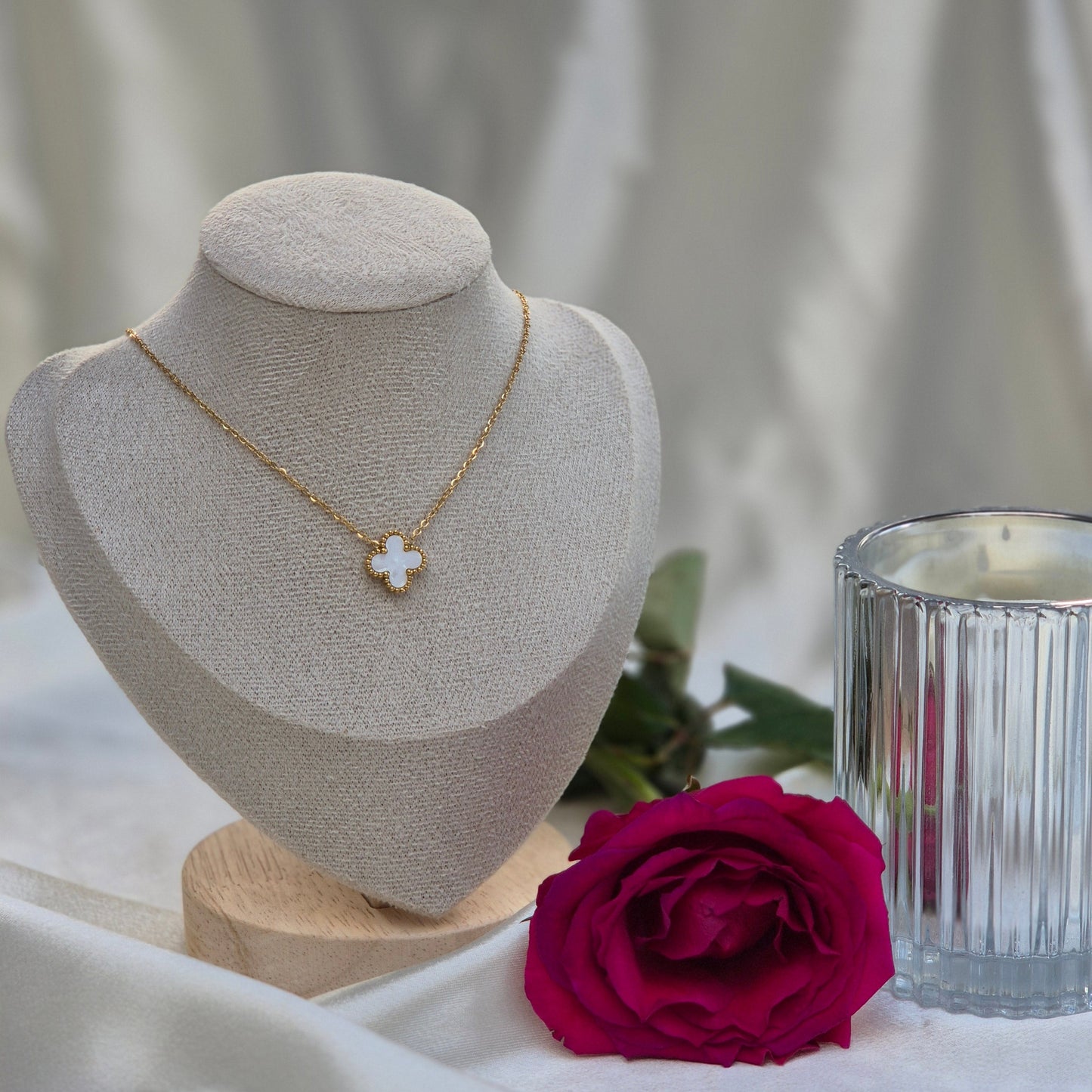 Clover Necklace ~ Black / White