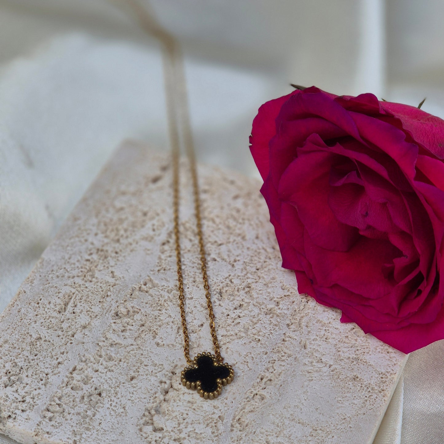 Clover Necklace ~ Black / White