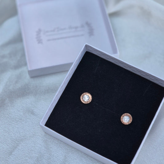 Round Stud Earrings