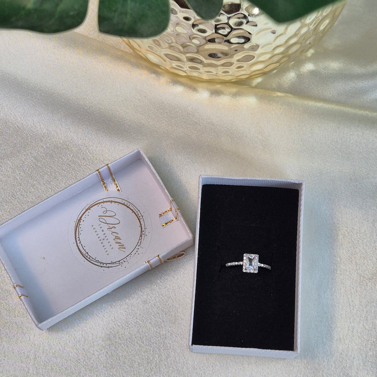 Anastasia ~ Ring