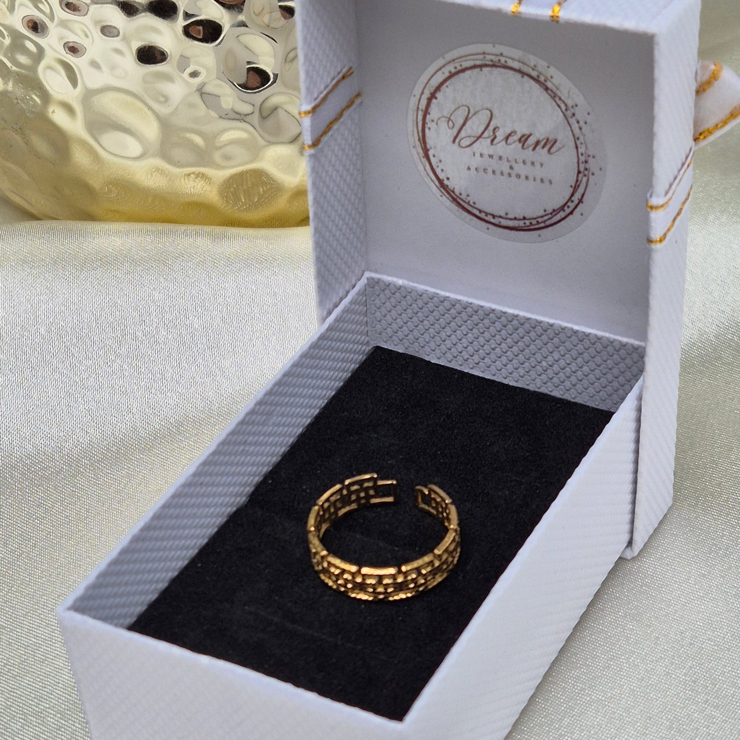 Infinite ~ Adjustable Ring